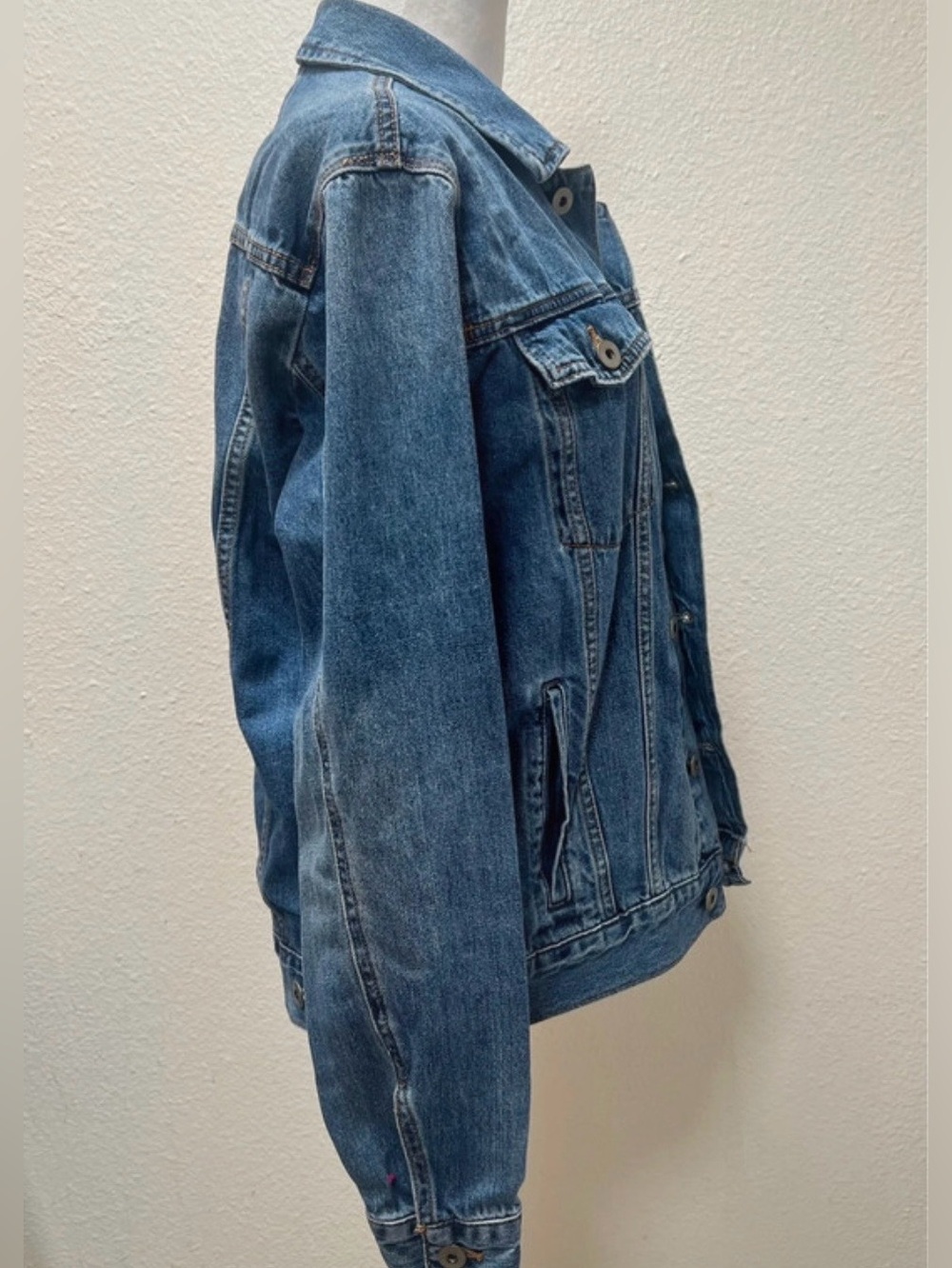 Forever 21 Men's Medium Blue Denim Jacket - Picture 4 of 6